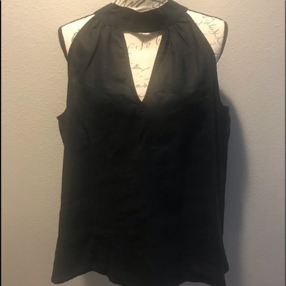 Brand New! Neiman Marcus Black Linen Halter Top - Picture 3 of 6